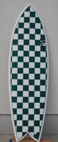 Yさんのレトロフィッシュ『チェッカーフラッグ・デザイン