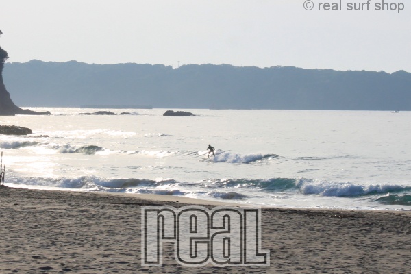 今朝も割れづらいスモール。