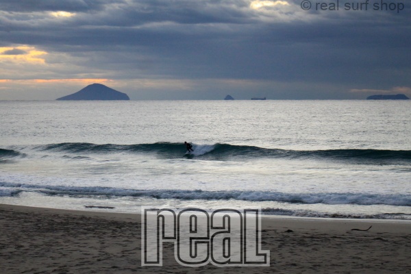 サイズダウンしてますが、波は残ってます。