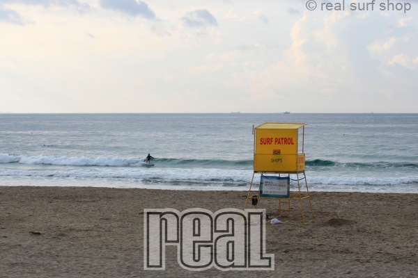 波は続いてます。