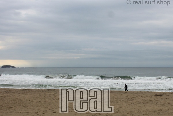 波は残ってます。