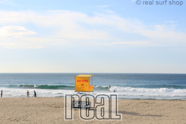 今朝もワイドな波は続いてます。