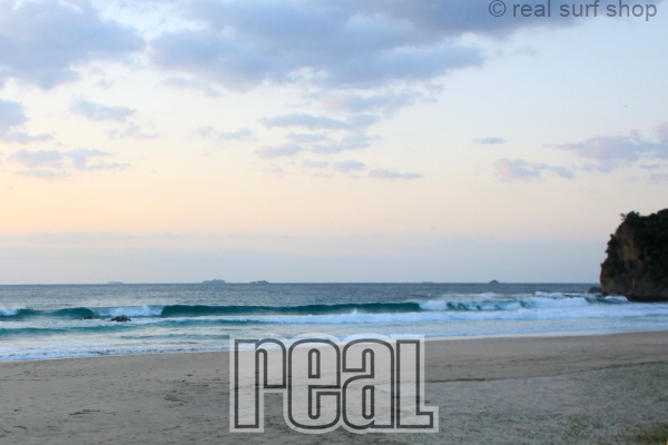 潮が上げて波数は増えてます。