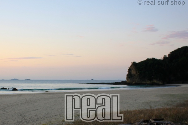 今朝もインサイドのワイドブレイク。