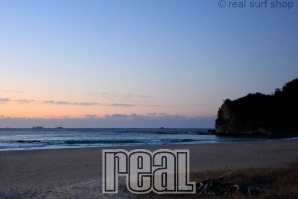 潮が多くて割れづらいです。