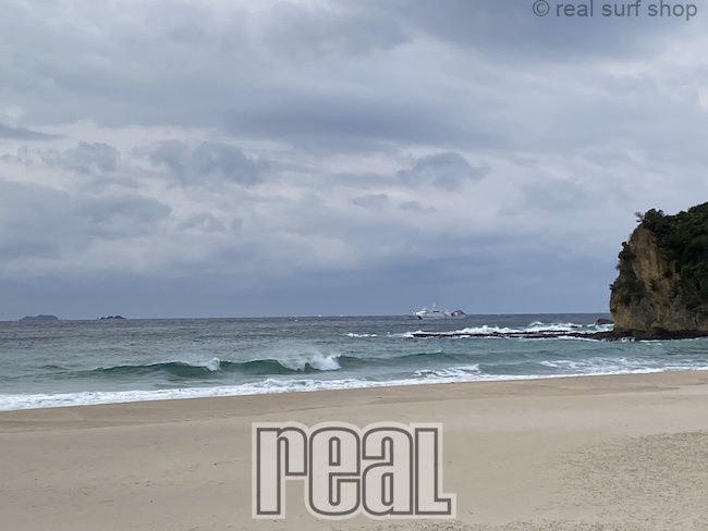 北北東の風です